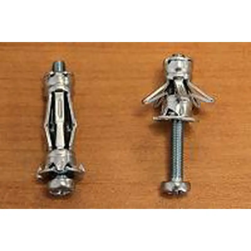 1-1/4" Mollies