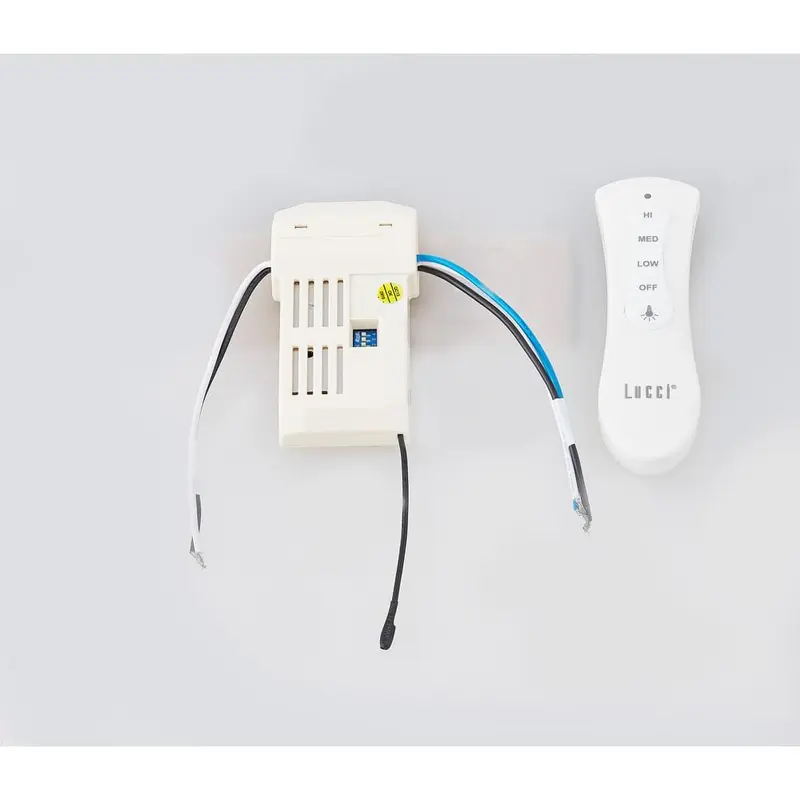 Aria Non Dimmable White Remote Controleach