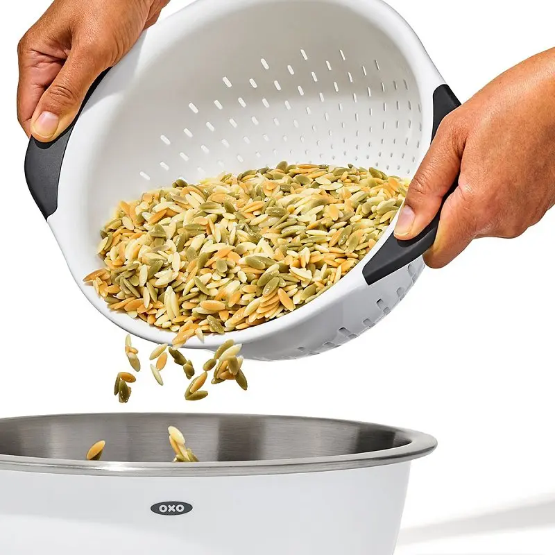Good Grips 11331000 Colander, 3 qt Capacity, Plastic